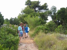 75 Wanderung.jpg